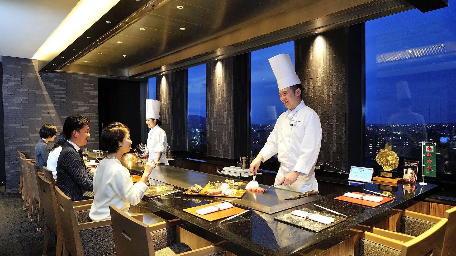 Keio Plaza Hotel Sapporo 5*,